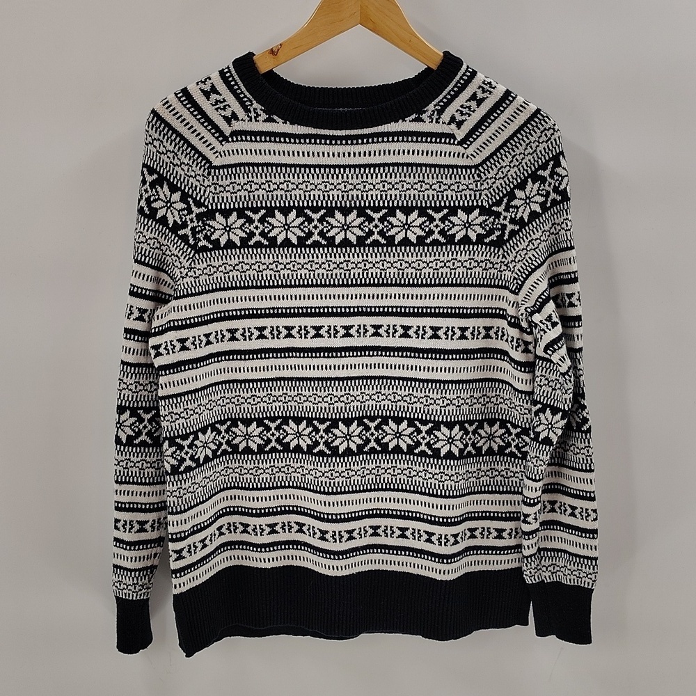 Old Navy Sweater Medium Fair Isle Black White Long Sleeve Pullover